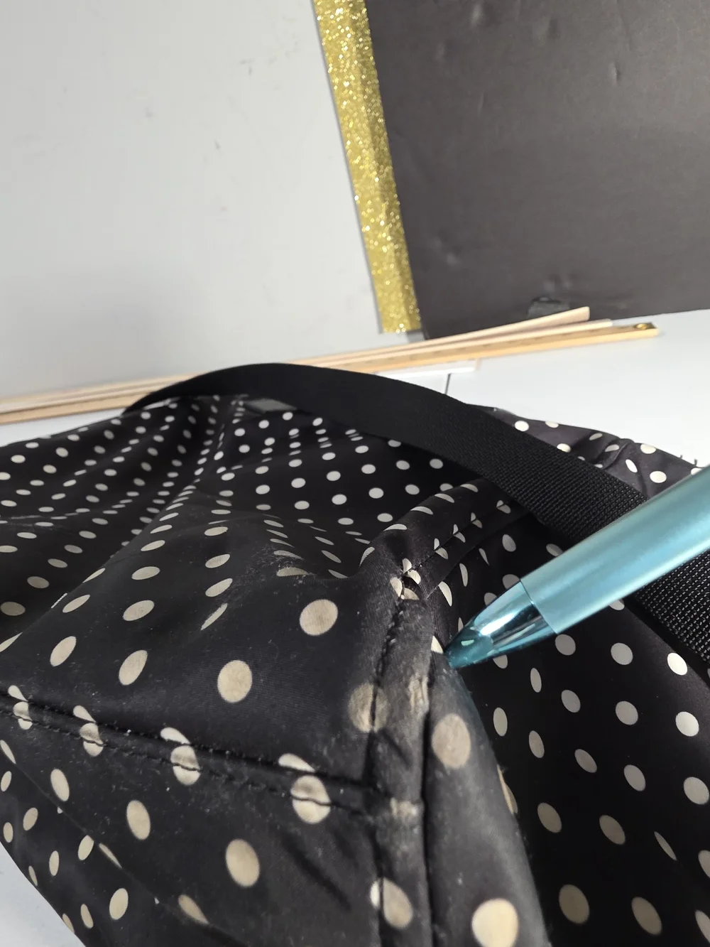 kate spade Black and White Polka Dot Baby Bag Tote Diaper Bag Needs Repair*